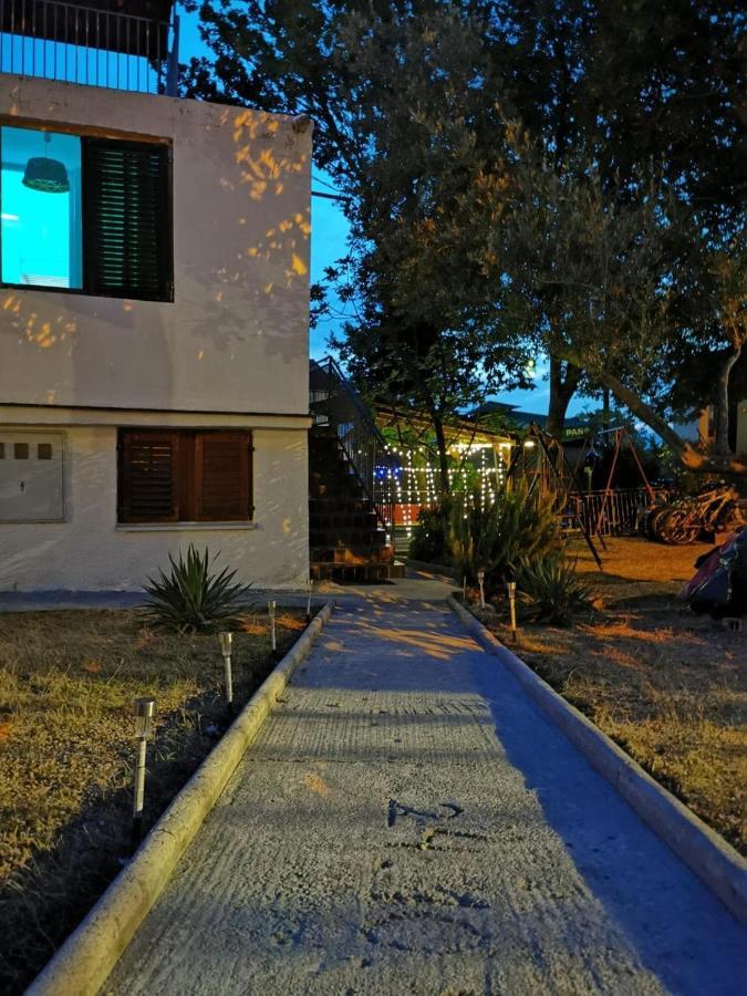 Unique Apartments Malinska Exterior photo